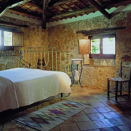 Baglio Santacroce Hotel 3*